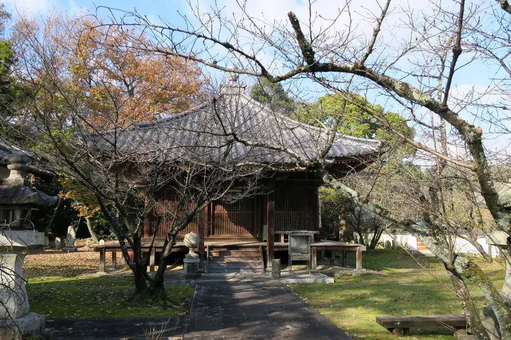 香川県高松市香南町の天福寺の本堂